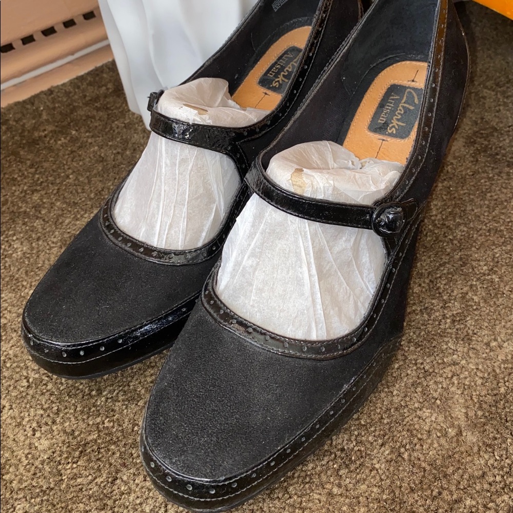 Clarks Artisan Suede Shoes